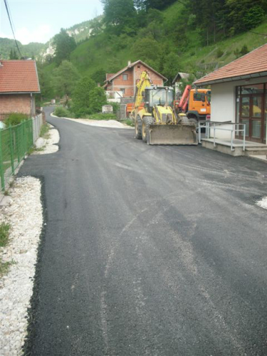 Asfalt u Borovici